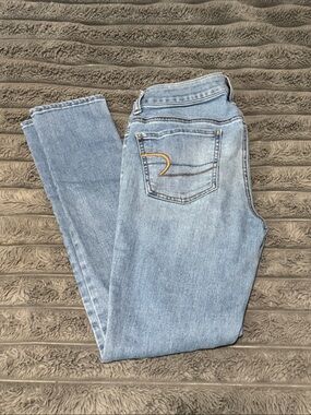 American Eagle Outfitters Light Blue High-Rise Jeans
